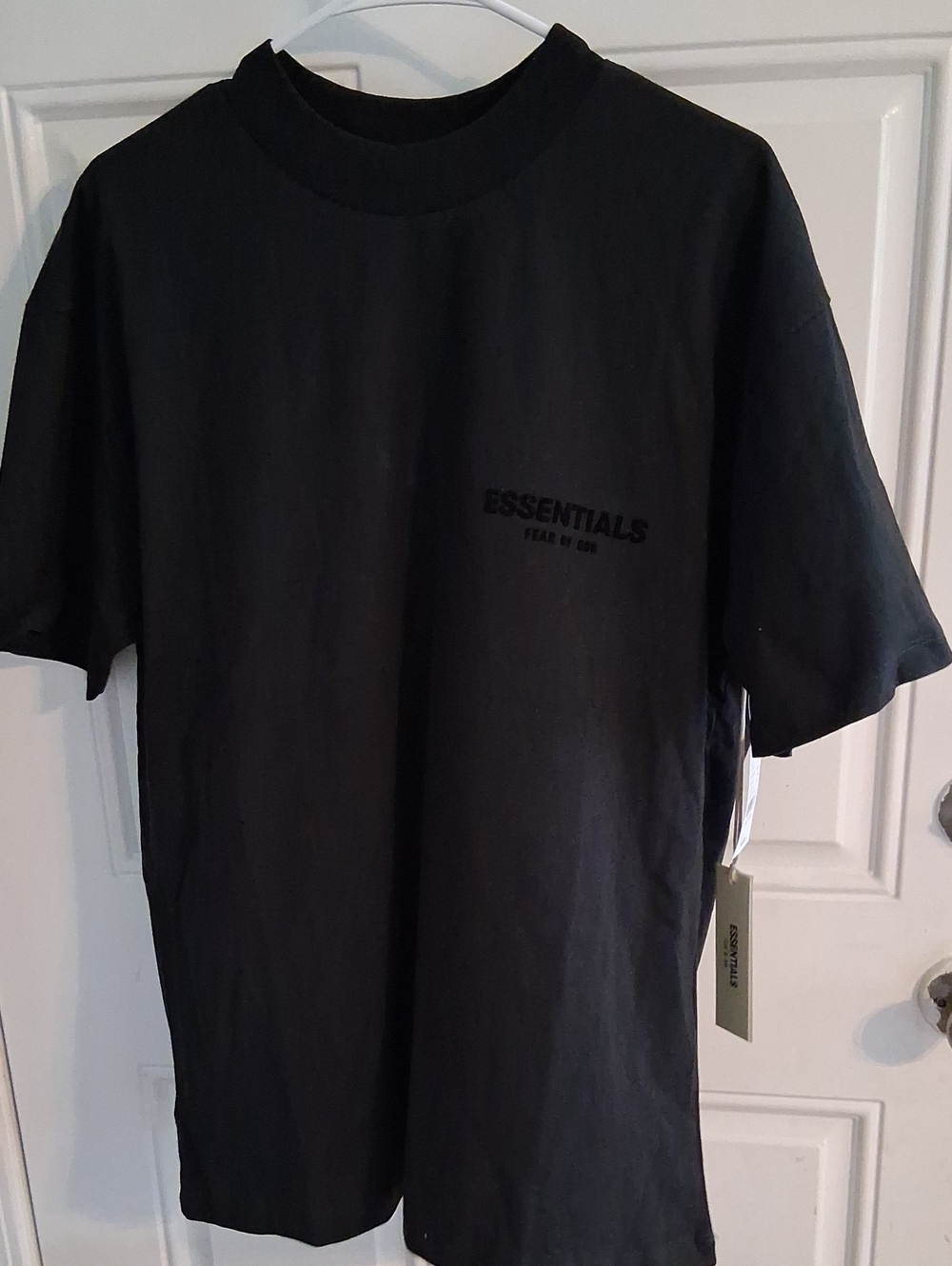 Men's Black Fear Of God Essentials Short Sleeve Tee